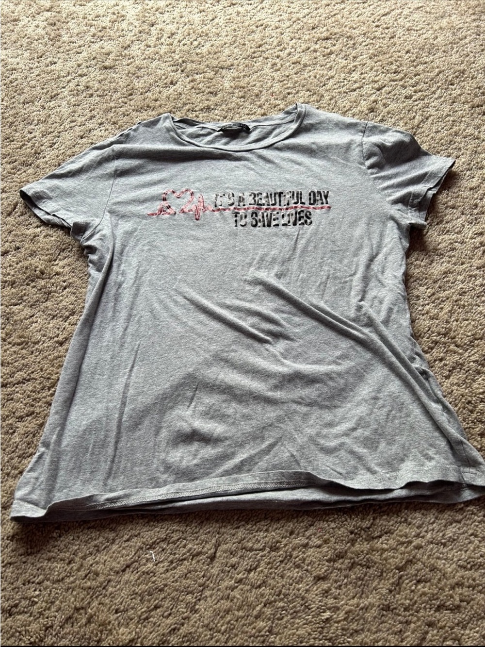 SHEIN Light Gray Short Sleeve Graphic Tee